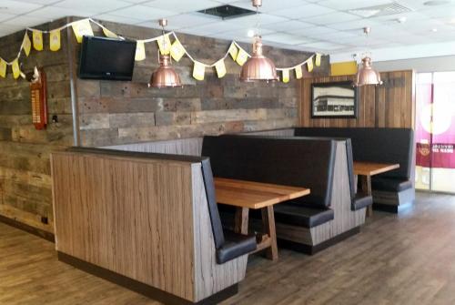 Restaurant, Isa Hotel in Mount Isa