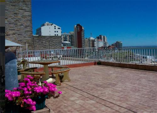 Balcony/terrace, Departamento en Varese frente al mar con terraza y cochera near Club Pi Resto Bar