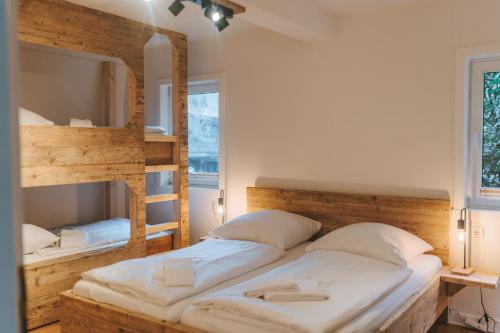 Waldtraum Lodge Winterberg fur 10 Personen mit Garten und Grill in Siedlinghausen