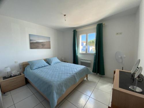 Apartment with Balcony image 10