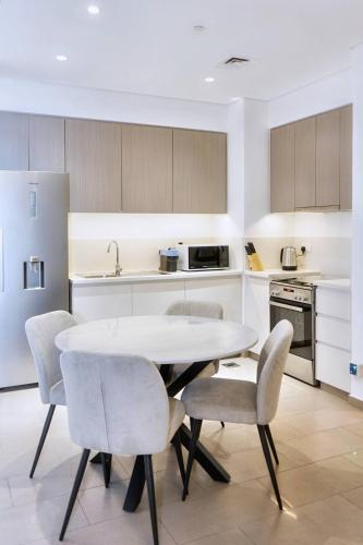 1BR Fully Furnished Apartment in Dubai, Dubai (Foto 2)