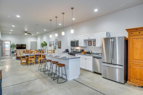 Patio and Shared Hot Tub Tucson Fourplex Townhome!