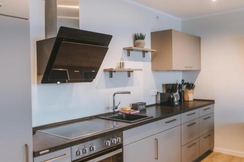 Kitchen, Chalet Schneegluck Winterberg mit Sauna Terrasse Grill 11 Gaste near Sonnenhang Ski Lift