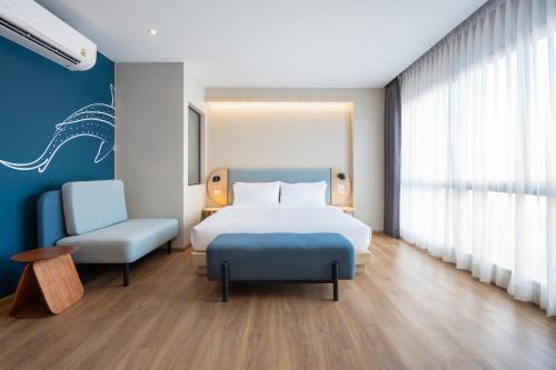 room detail thumbnail 0