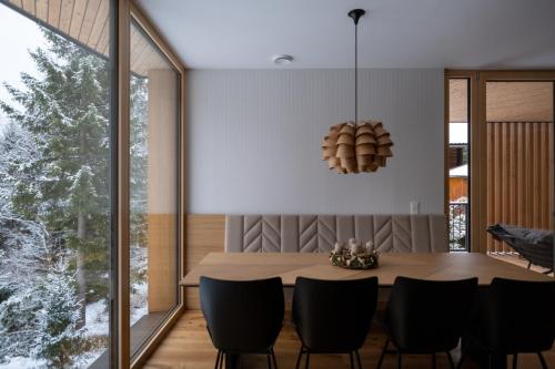 Chalet Waldzauber Your Alpine Escape in Bad Kleinkirchheim Near the Ski Lift in Sankt Oswald