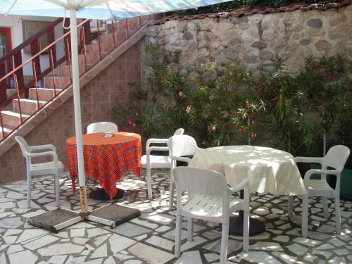 Guest House Rimski Most - image 3