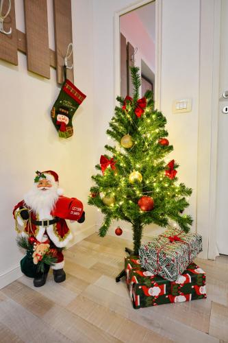 Bucharest Central Apartments - Shabbat Friendly Room Type - Apartment with Balcony