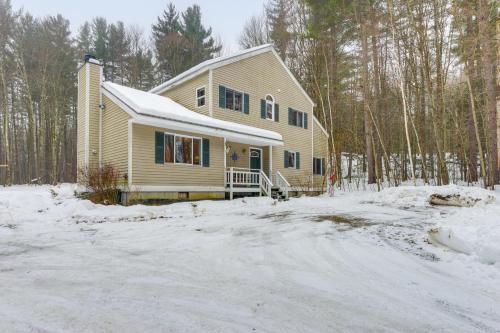 7 Mi to Mt Snow Resort Family Home with Fire Pit! 7 Mi to Mt Snow Resort Family Home with Fire Pit!