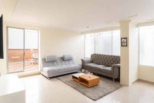 Casa acogedora norte de Bogotá (Casa acogedora norte de Bogota) in North West (Residential Area)