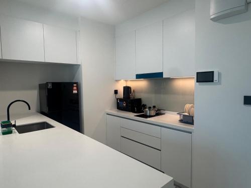 Alfa Bangsar By Fwd Host near Pusat Bandar Damansara MRT Station