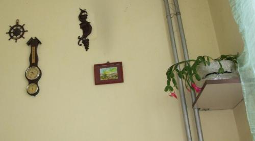 Kamigs Apartment - image 13