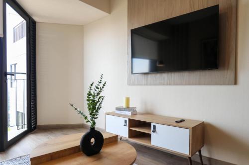 Benavides by Wynwood House