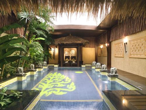 مسبح, موتيل ديسكفري - زهونجي (Discovery Motel - Zhonghe) in Zhonghe District