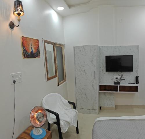 Hotel Rohit ,Agra cantt Railway station near Agra lufthavn