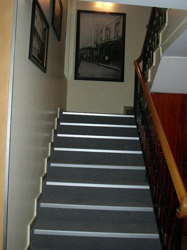 Antikhan Hotel - image 6