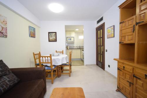 LOS GEMELOS 15E - Fincas Arena, Benidorm (Foto 8)