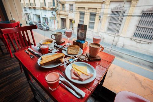 식음료(F&B), RentUp Suites Salta in 살타