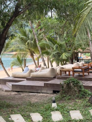 Sunny Cove Beach Resort Koh Phayam