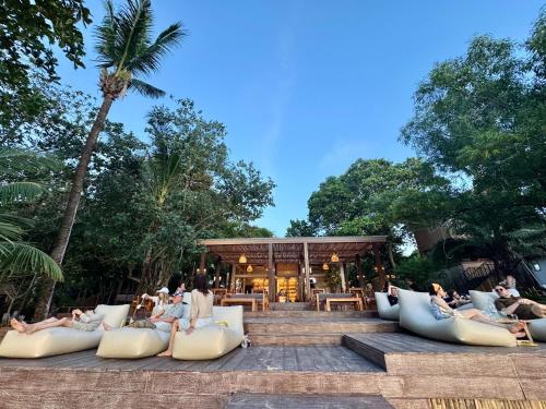 Sunny Cove Beach Resort Koh Phayam