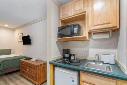 Mountainside Inn 418 by Alpine Lodging Telluride in เตลลูไรด์ (CO)