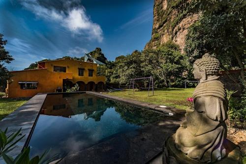 9 Guardians Home & Temple Art Gallery