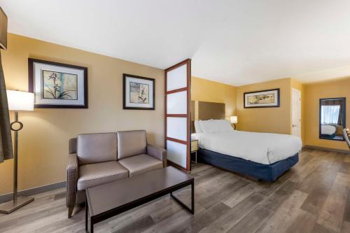 Best Western Fallon Inn & Suites - image 11