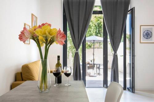 로마 Urban Oasis near Termini, free Parking&Patio, int3 4성급 싱글룸 로비