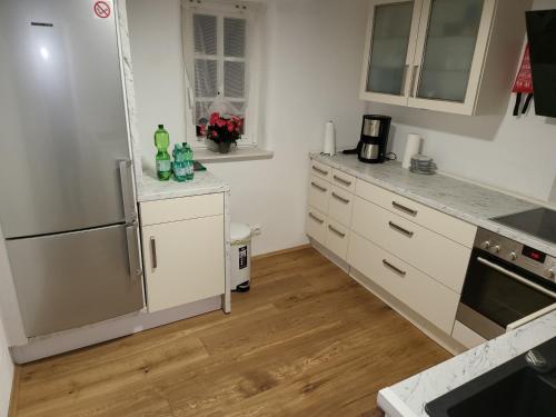 Pension Kostera 1 OG in 巴本豪森