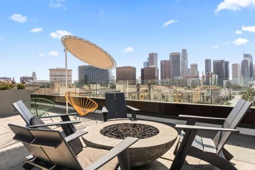 Skyline Luxe, Penthouse Living, DTLA Epic Views near สนามกีฬาดอจเจอร์