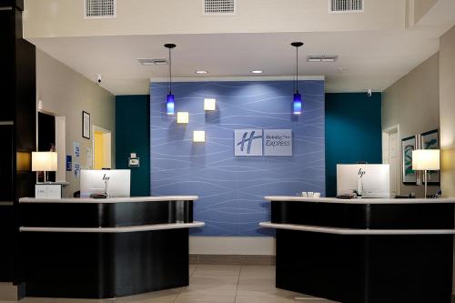 Holiday Inn Express & Suites Houston Northwest-Brookhollow, an IHG Hotel in Houston, USA