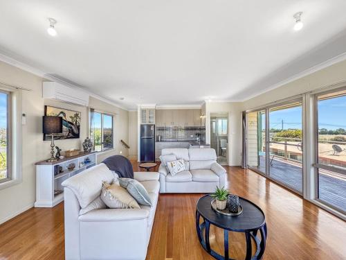 Welcome to Casa Zia in Indented Head in Indented Head
