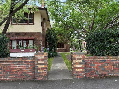 入口, Ground floor apartment, 250 metres to the beach in 布萊頓