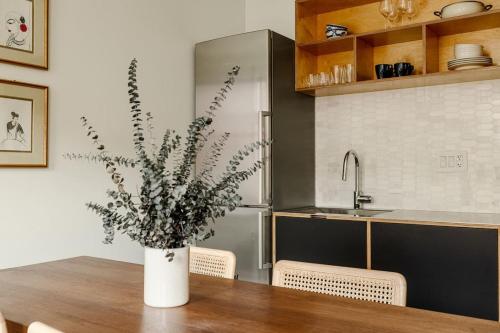 Lux Condo Near Washington Park - Walk Everywhere Lux Condo Near Washington Park - Walk Everywhere
