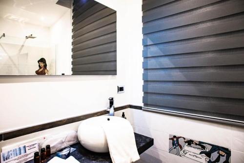 Trevi & Pantheon Design Rooms 2