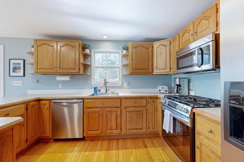 Stone’s Throw in คีนเนบังก์พอร์ต (ME)