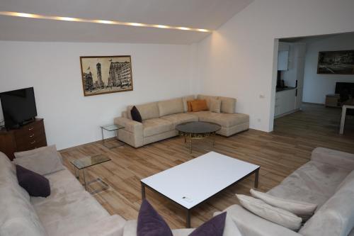 Kalaja Apartment Kalaja Apartment