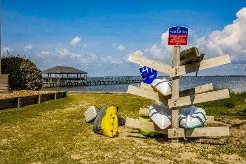 Peace on the sound, fun on the Beach Peace on the sound, fun on the Beach