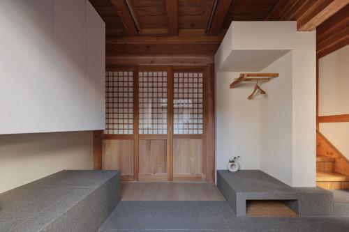 The Korean Traditional Hanok in Downtown Seoul for convenient public transportation - Seoul Ari, Seoul (photo 7)