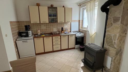 Apartments with parking space Orebic Peljesac - 16326 - image 2