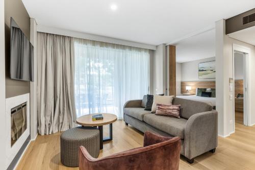 628905507 Grand Mercure The Vintage