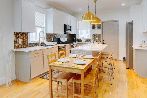 Modern 3BR & 3BA Boston Apt - Patio, Bathtub, Walk to Red Line 82, Boston (fotografie 10)
