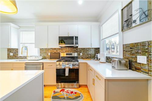 Modern 3BR & 3BA Boston Apt - Patio, Bathtub, Walk to Red Line 82, Boston (fotografie 6)