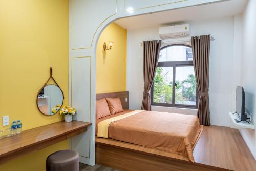 King Room image 5