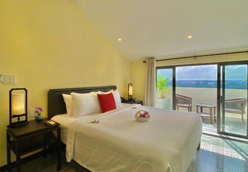 628928641 Wyndham Garden Hoi An Cua Dai Beach