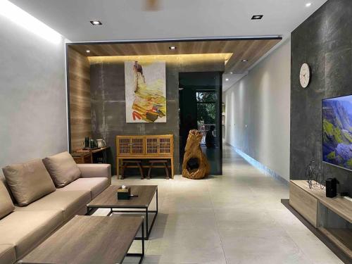 Shared lounge/TV area, 溪南秘境-XiNan hideaway in Wuri District