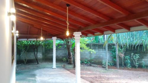 Imagine Villa Midigama
