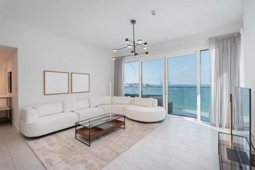 Beautiful 2 Bedroom Sea Views at La Vie JBR, Dubai