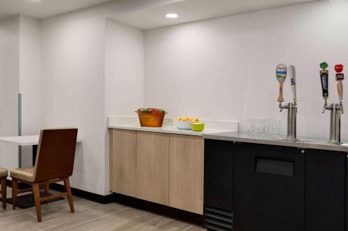 المرافق, وينجيت باي ويندهام مطار / جرين باي (Wingate by Wyndham Green Bay/Airport) in Green Bay