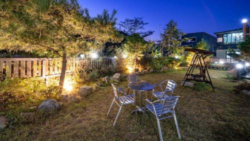 Gyeongju Hiltopia Kids Pool Villa