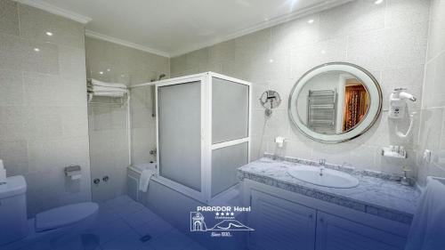 Hotel Parador - image 2